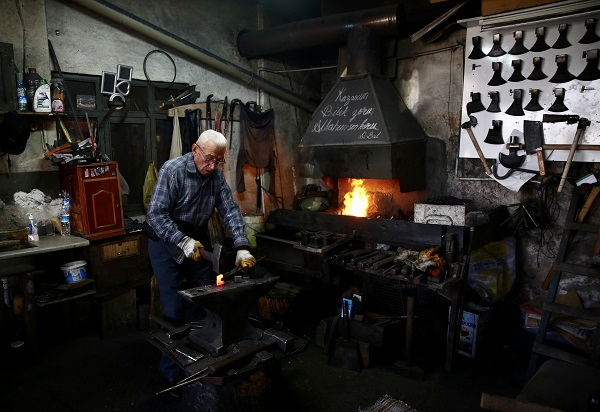 Foto - Yarım asırdır baltalar böyle şekilleniyor