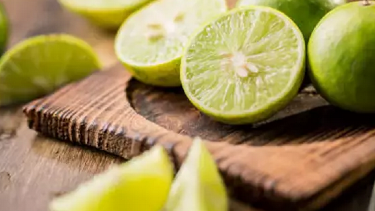 Foto - Yarım limon bakın neye iyi geliyor: Limonu buzdolabında saklarsanız ne olur? Gün boyunca sadece deneyin