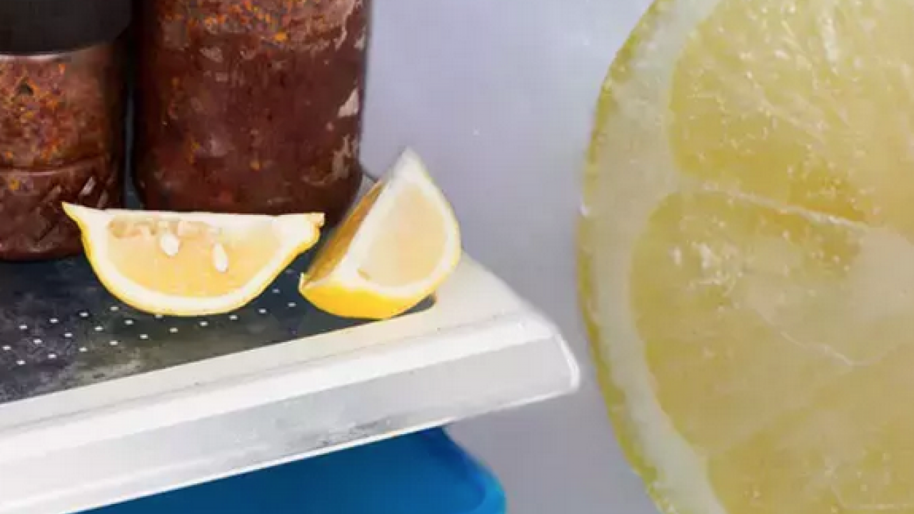 Foto - Yarım limon bakın neye iyi geliyor: Limonu buzdolabında saklarsanız ne olur? Gün boyunca sadece deneyin