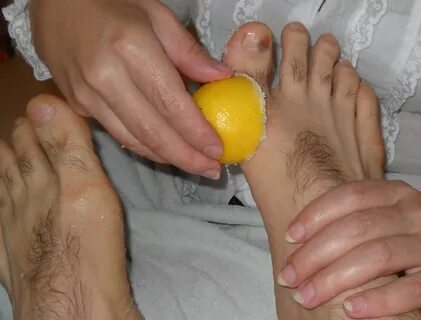 Foto - Yarım limonu topuğunuza sürüp bekleyin! Gördüğünüz etkiye inanamayacaksınız