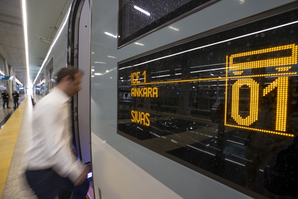 Foto - Yarın hizmete açılıyor! 12 saatlik yol 2 saate inecek!