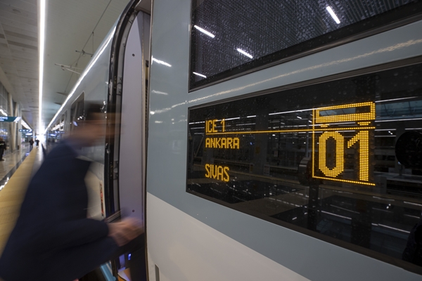 Foto - Yarın hizmete açılıyor! 12 saatlik yol 2 saate inecek!