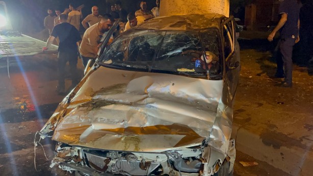 Foto - Yarışan otomobiller kaza yaptı