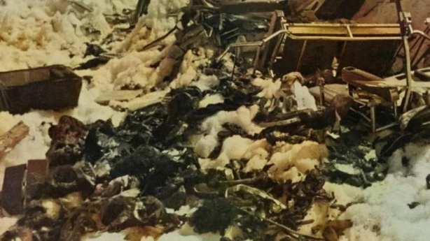 Foto - Yaşadıkları filmlere konu oldu! Hayatta kalmak için arkadaşlarını yediler