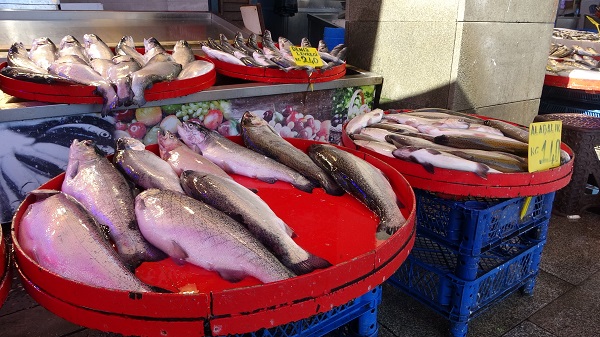 Foto - Yasak başladı tezgahlar onlara kaldı