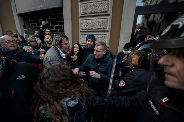 Foto - Yasaklanmasına rağmen binlerce kişi Filistin için sokaklarda