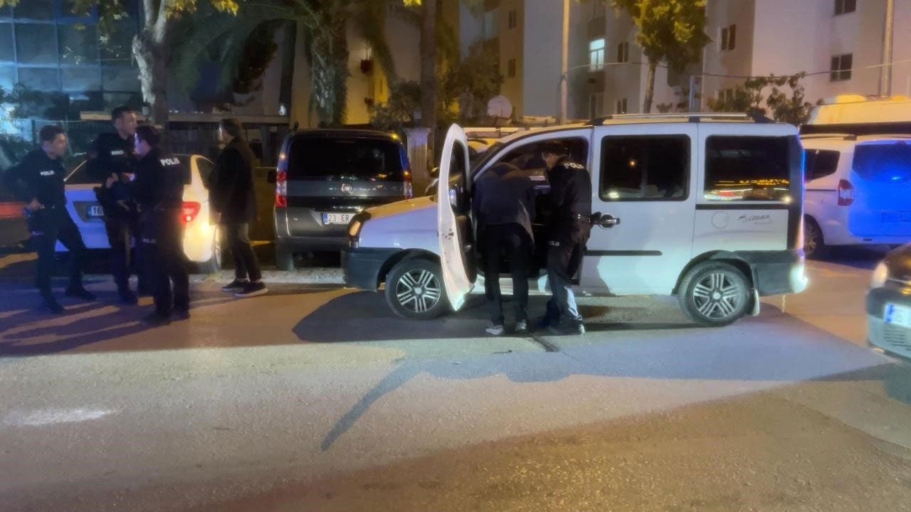 Foto - Yasal sınırın 3 katı alkollü yakalandı! Karakol çıkışında çayını elinden bırakmadı