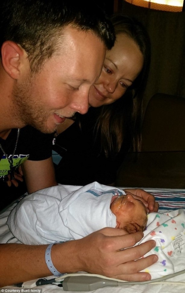 Foto - Yaşamaz denilen o bebek 1 yaşında