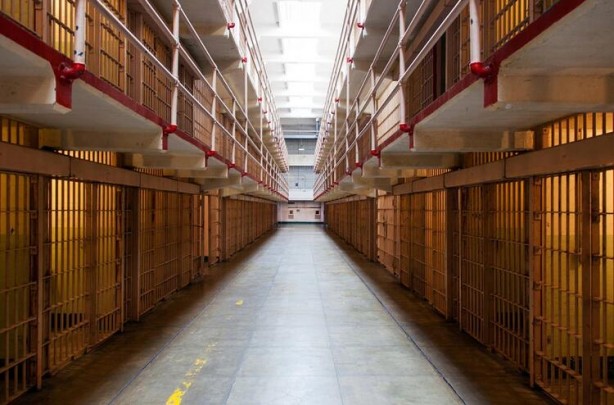 Foto - Yaşanan olaylar sonrası FBI harekete geçti! Kaçış tünelleri kazdılar! Bölgenin gizemi…