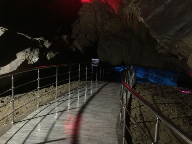 Foto - Yaşayan Mağara: Gökgöl