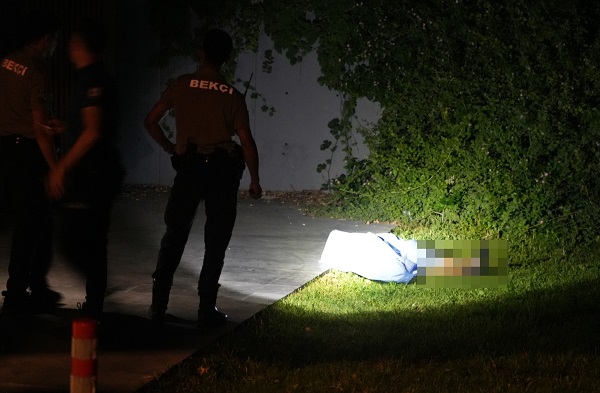 Foto - Yaşlı adamın feci ölümü! 50 metre yüksekten düştü