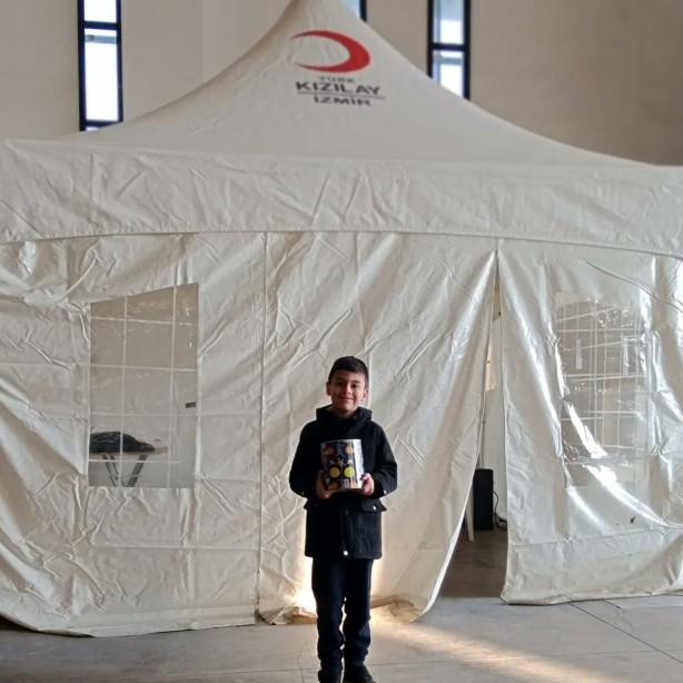 Foto - Yaşlı çiftten Kızılay'a anlamlı bağış