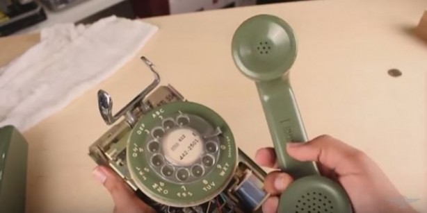 Foto - Yaşlılar için yapılan akıllara zarar telefon