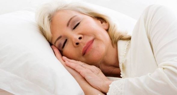 Yaşlılar neden daha az uyuyor?