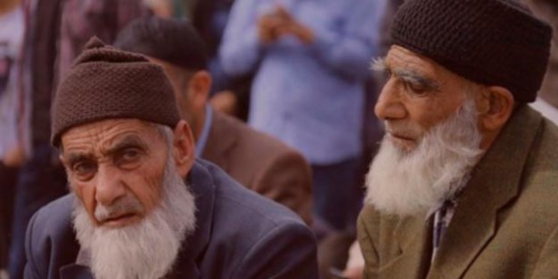 Foto - Yaşlılık aylığını kimler alır? 65 yaş aylığı alma şartları