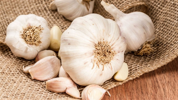 Yastığın altına sarımsak koyarsanız...