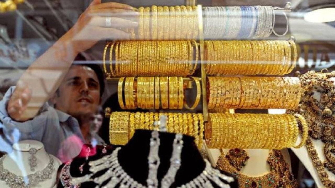 Foto - Yastık altı altınlara büyük tuzak! İslam Memiş uyardı: 