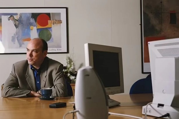 Foto - Yat faciasında kaybolan İngiltere'nin Bill Gates'inin sıra dışı yaşam öyküsü