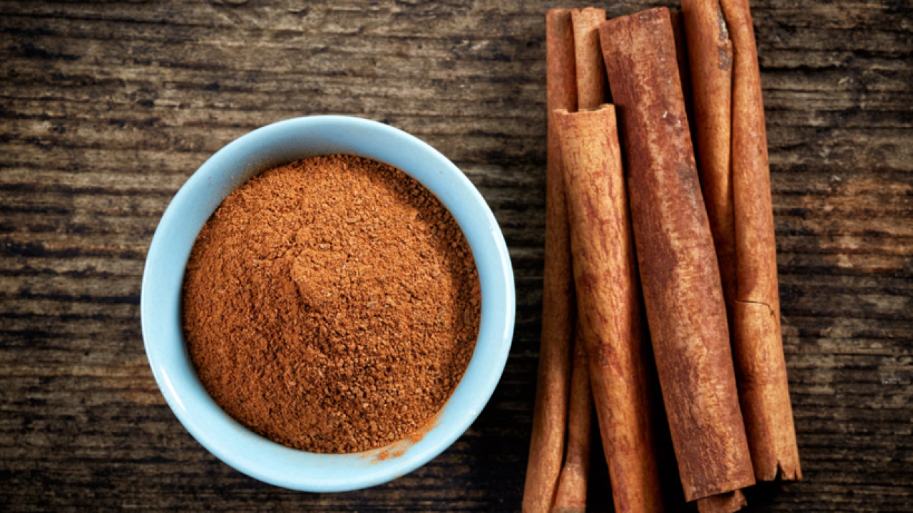 Foto - Yatmadan önce bu karışım göbek yağlarını eritiyor! Daha iyisi yok