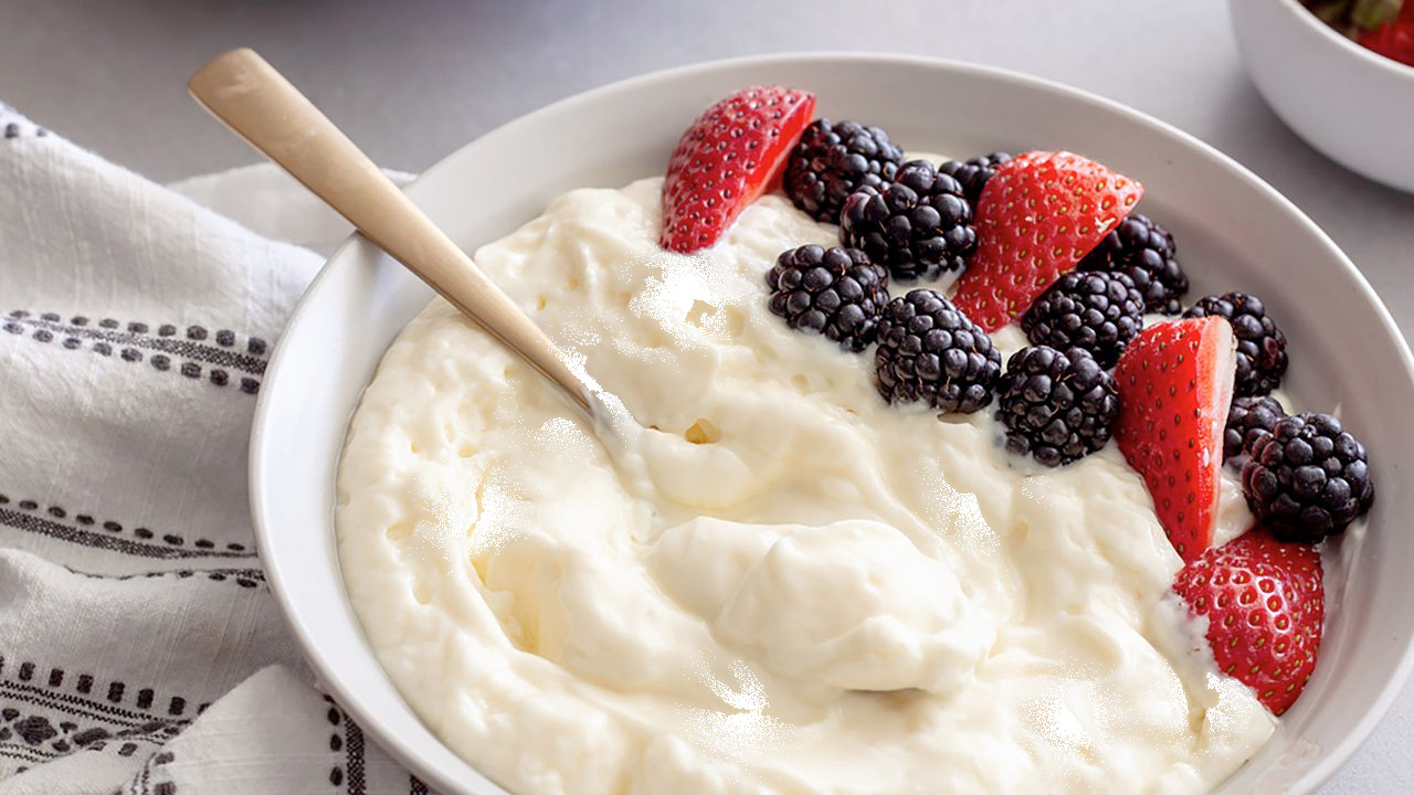 Yatmadan önce yoğurt yemenin 6 faydası! Hem kolay hem tehdit eden sorunlar yok oluyor