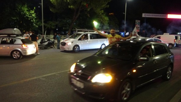 Foto - Yattara bakın hangi takımla anlaştı