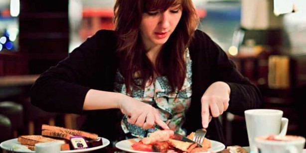 Foto - Yavaş yemek yemek neden önemli? Bir lokma en az kaç kez çiğnenmeli? 