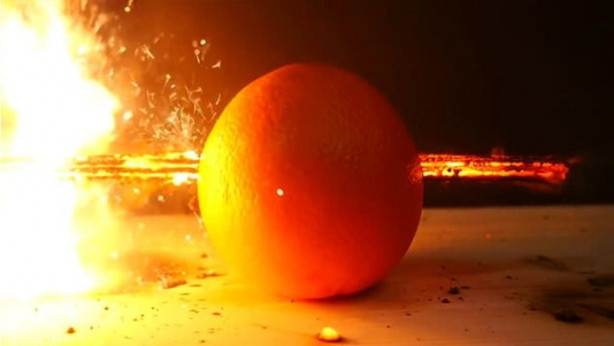 Foto - Yavaşlatılmış kamerayla çektiler! Maytap geçirip ateşe verdiler!