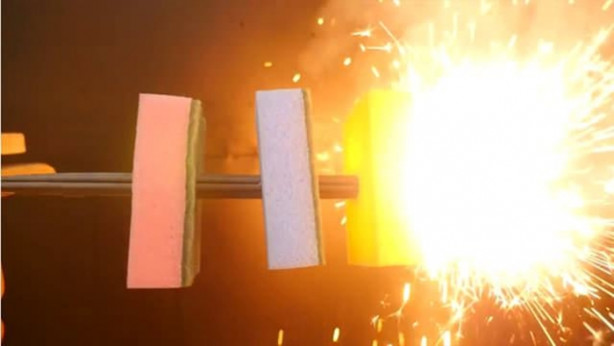 Foto - Yavaşlatılmış kamerayla çektiler! Maytap geçirip ateşe verdiler!