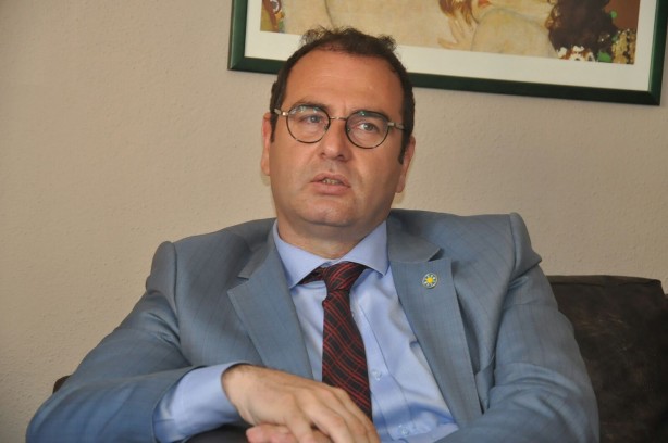 Foto - Yayık ayranı gibi bir o yana bir bu yana çalkalanan İYİ Parti’de bir şok daha! 27 Nisan'da yapılacak olağanüstü kurultay öncesi flaş gelişme! O iddia tüm Türkiye’yi şaşkına çevirdi