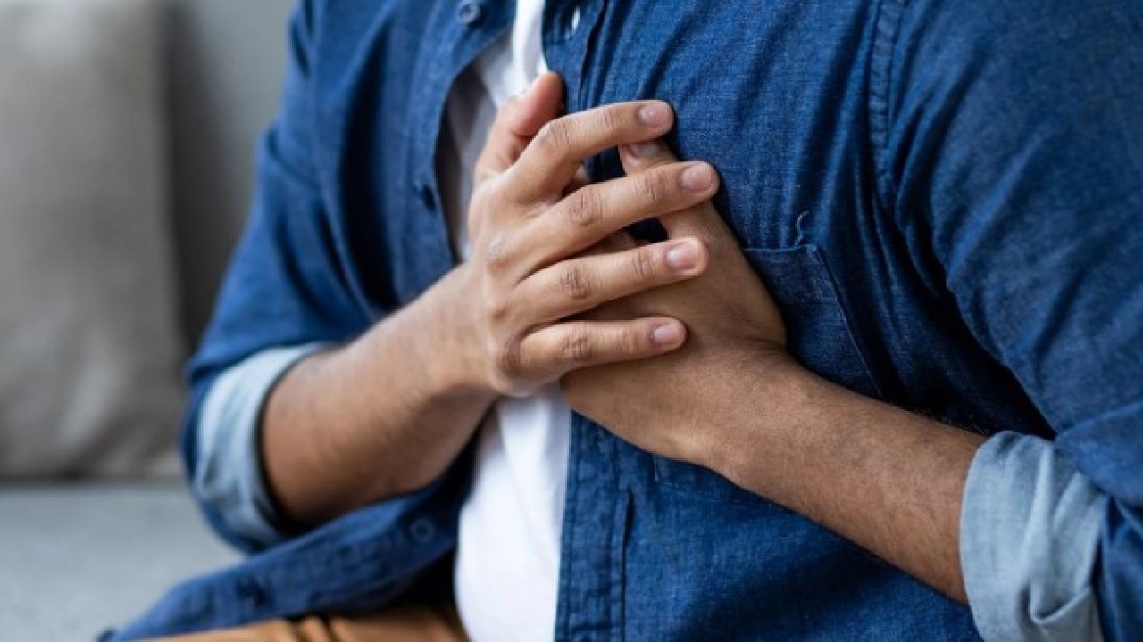 Foto - Yaz aylarında artış gösteriyor! Kalp krizinin 5 sinsi belirtisi açıklandı