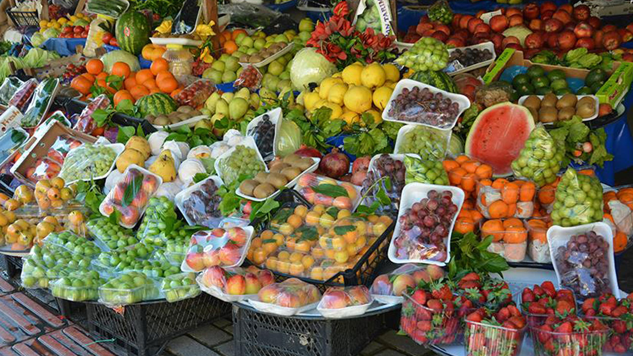 Yaz mevsimini kilo alarak tamamlamayın! Bu meyveler göründüğü kadar masum değil
