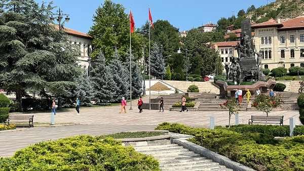 Yaz sıcaklarına böyle uyum sağlayın