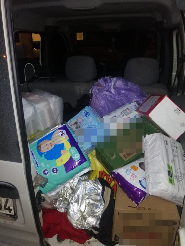 Foto - Yazıklar olsun size! Sivas’tan deprem bölgesine bakın neden gitmişler