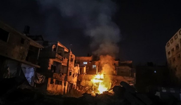 Yazıklar olsun sizin insanlığınıza! "İsrail'in Refah'taki saldırısı "kırmızı çizgiyi" aşmadı"