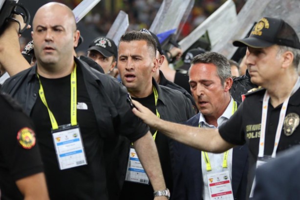 Foto - Yazılı açıklamada bulundu! Ali Koç'u yere seren adamdan yeni mesaj