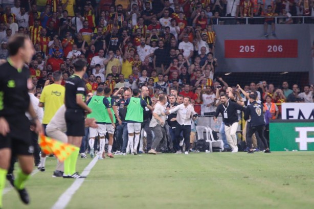 Foto - Yazılı açıklamada bulundu! Ali Koç'u yere seren adamdan yeni mesaj