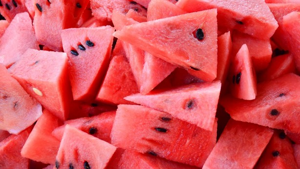 Foto - Yazın çok sevilen meyvesiydi! Canan Karatay zararlarını bir bir saydı! Uzak durun…