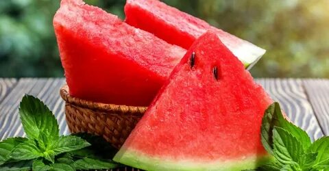 Foto - Yazın karpuzu çok yiyenler dikkat! Gizli bir bomba olduğu ortaya çıktı
