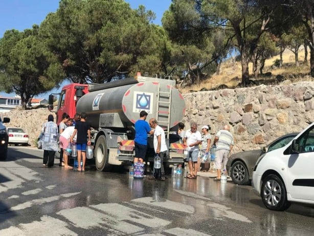 Foto - Yazın ortasında yaşananlara bakın! İzmir Dikili’de 90’lı yıllara dönüş