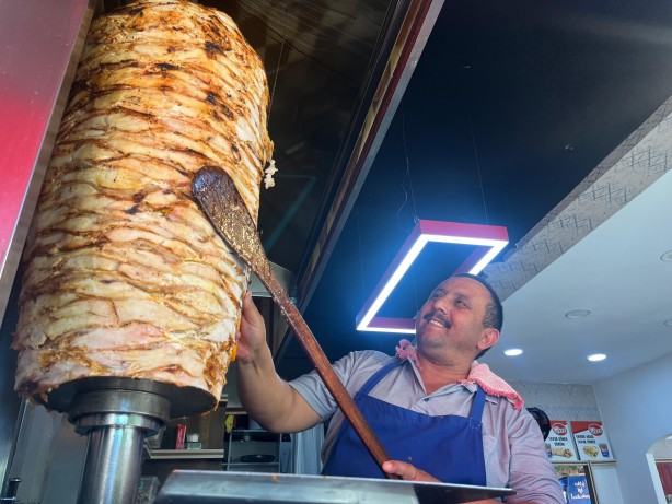 Foto - Yazın yapılacak en zor meslek! Sıcağa aldırış etmeden ekmeğinin peşindeler