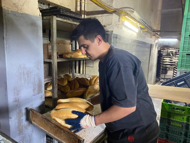 Foto - Yazın yapılacak en zor meslek! Sıcağa aldırış etmeden ekmeğinin peşindeler