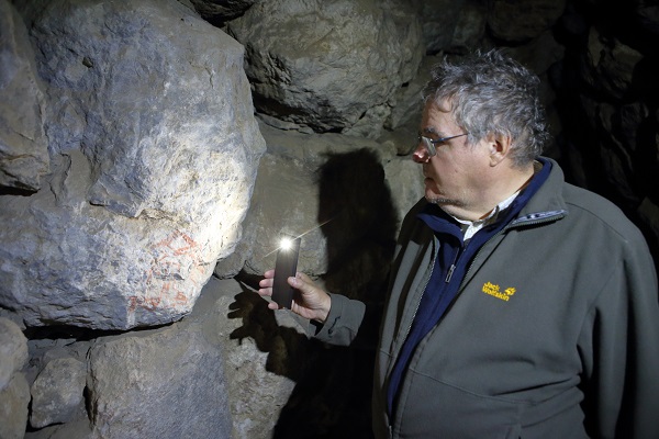 Foto - Yazının bir bölümü çözüldü! İşte Yerkapı Tüneli'nin sırrı