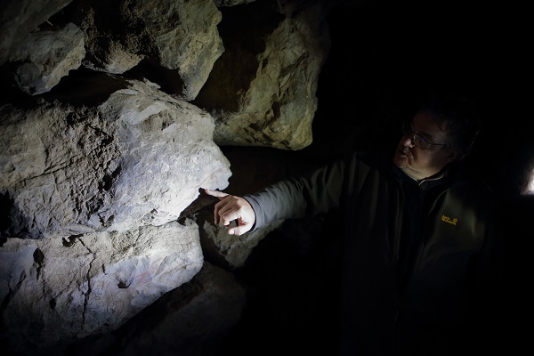 Foto - Yazının bir bölümü çözüldü! İşte Yerkapı Tüneli'nin sırrı