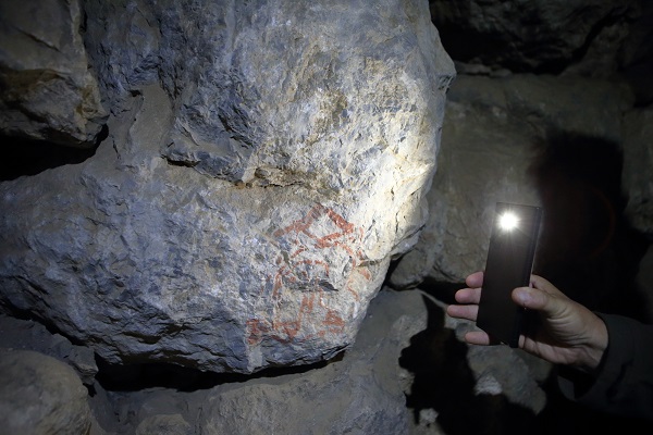 Foto - Yazının bir bölümü çözüldü! İşte Yerkapı Tüneli'nin sırrı