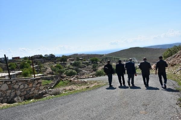 Foto - Yazları 9, kışları 20 ailenin yaşadığı bu köyden petrol fışkırıyor!
