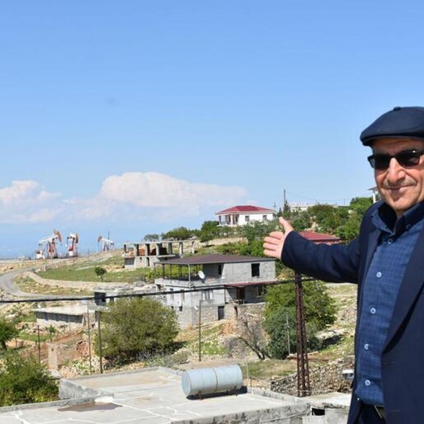 Foto - Yazları 9, kışları 20 ailenin yaşadığı bu köyden petrol fışkırıyor!