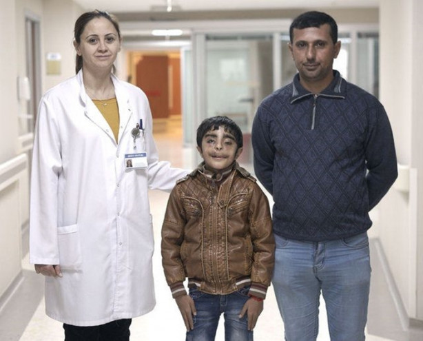 Foto - Yediği her şey gözünden çıkıyor!