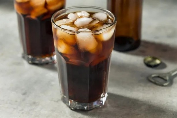 Foto - Yedikçe ömürden çalan besin belli oldu!