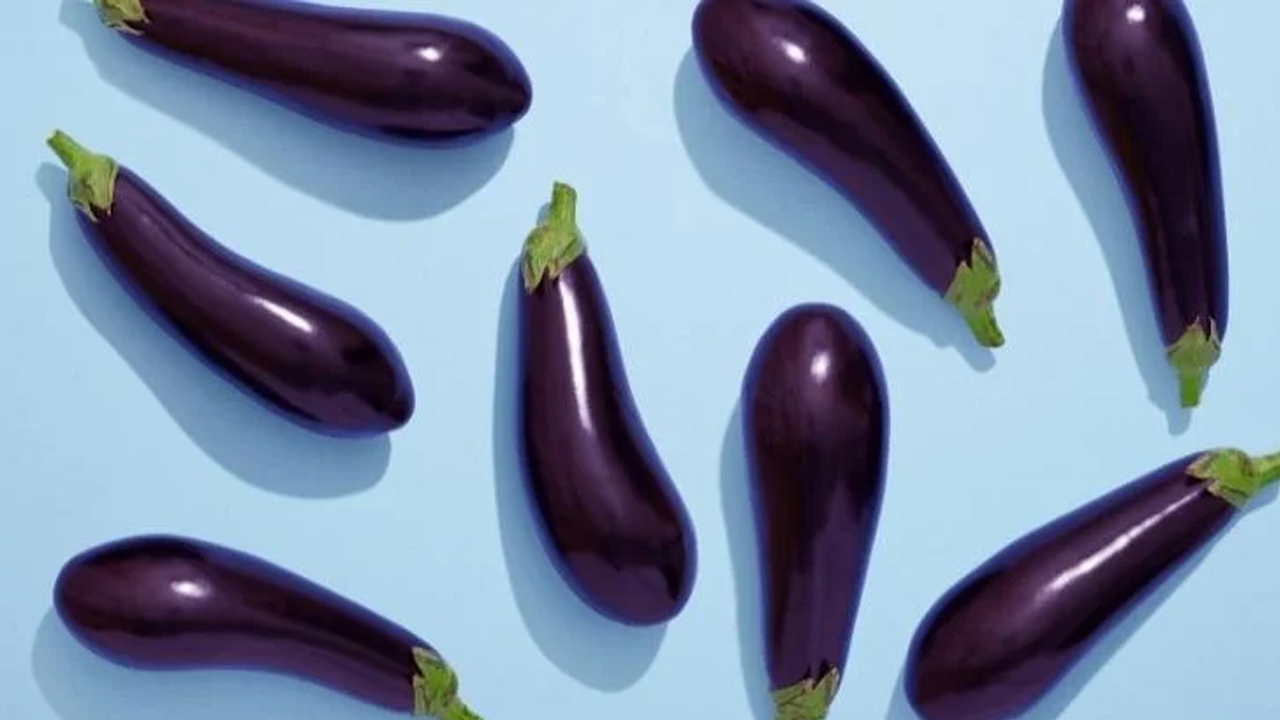 Yemeden önce buna dikkat edin! Patlıcan böyleyse ağzınıza sürmeden 2 kere düşünün