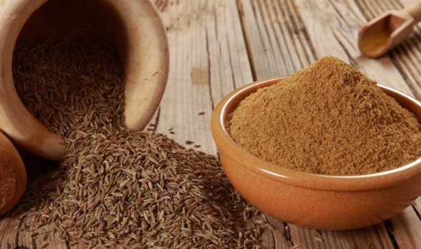 Foto - Yemeğe bir kaşık atmak yetiyor! Faydaları saymakla bitmiyor